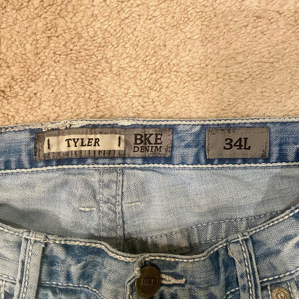 Buckle Mens jeans